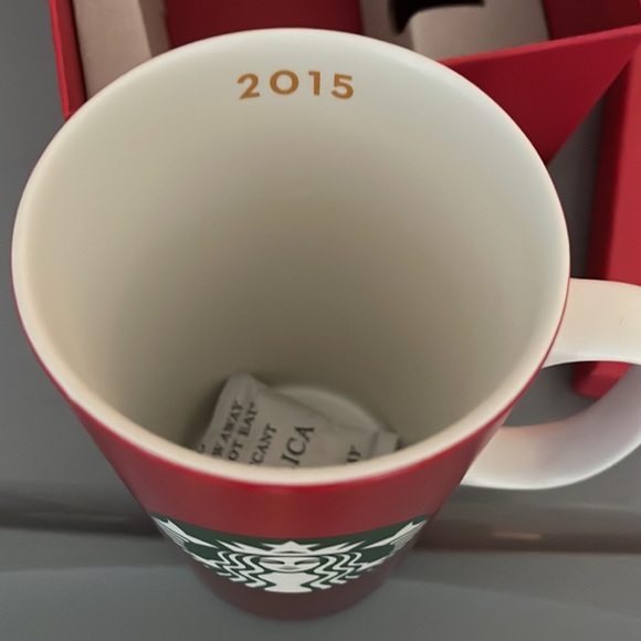 Starbucks limited edition 2015 mug - Picture 3 of 5